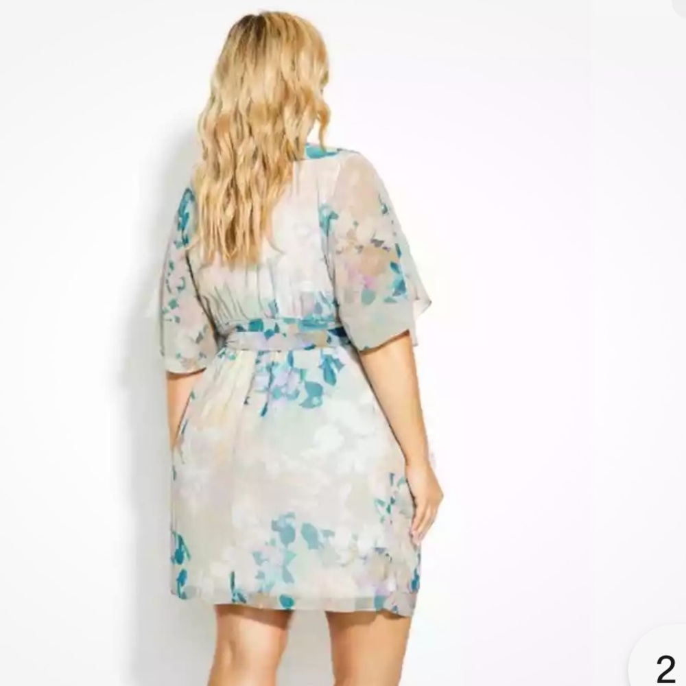 NEW City chic dress wrap dreamy Fl Floral Kimono Dress size S/16 - Picture 4 of 10